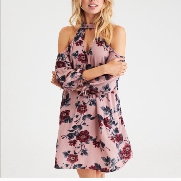 American Eagle Outfitters Dresses & Skirts - American Eagle Mauve Burgundy Floral Dress